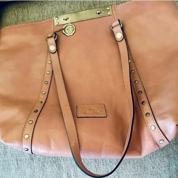 Patricia Nash 10th Anniversary Slouchy Leather Tote - Picture 10 of 14